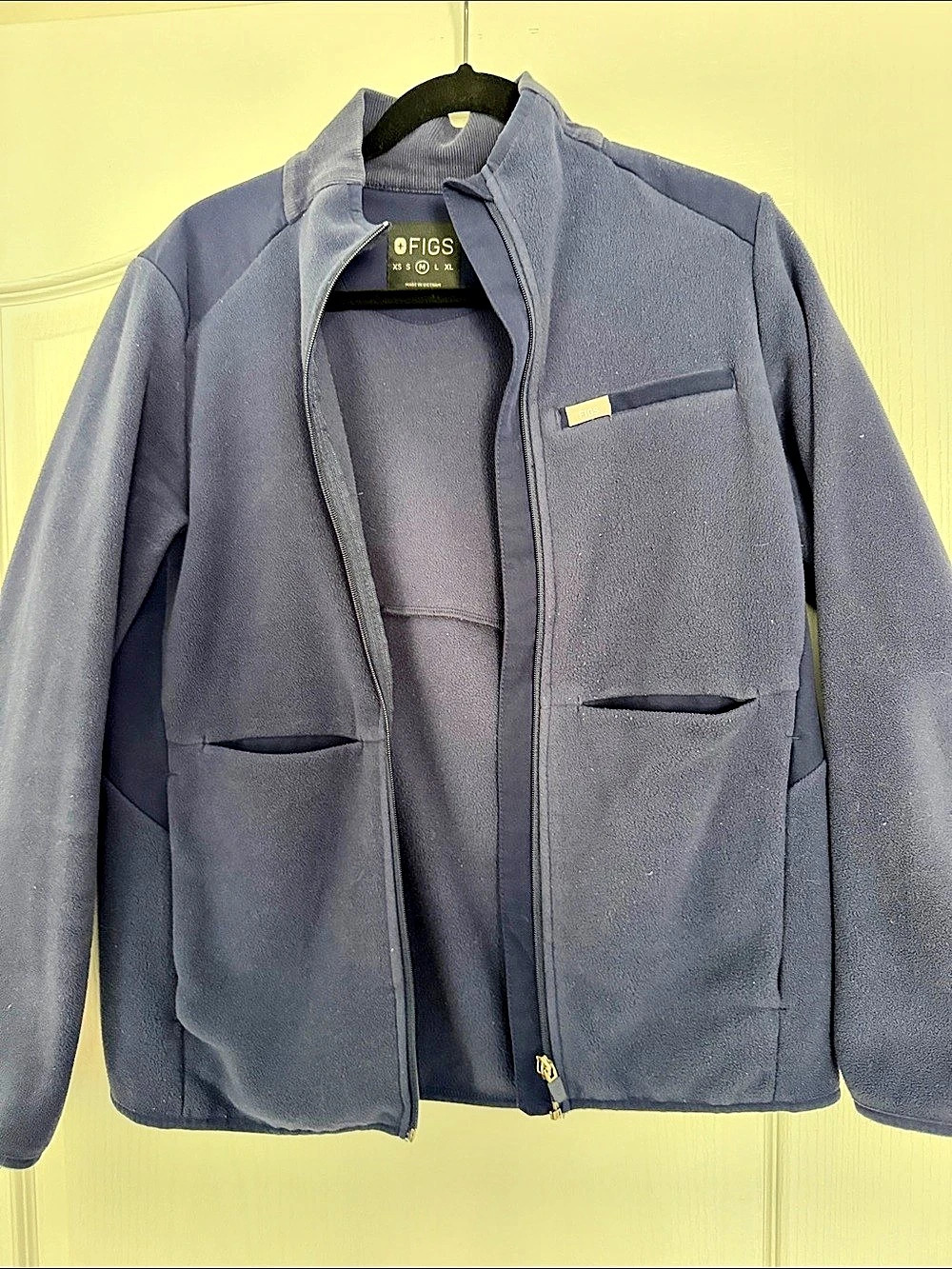 FIGS On-Shift Fleece Jacket Women’s Navy Size Medium